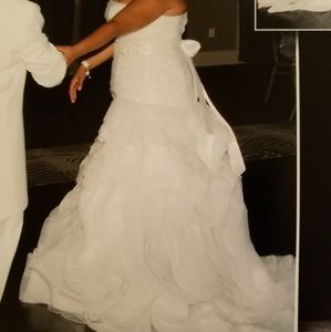 Vera Wang wedding dress